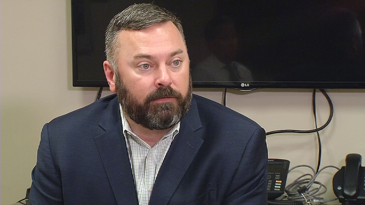 Dr. Jason Smith